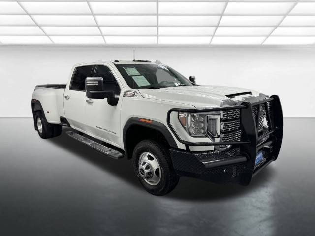 2022 GMC Sierra 3500HD Denali 4WD photo