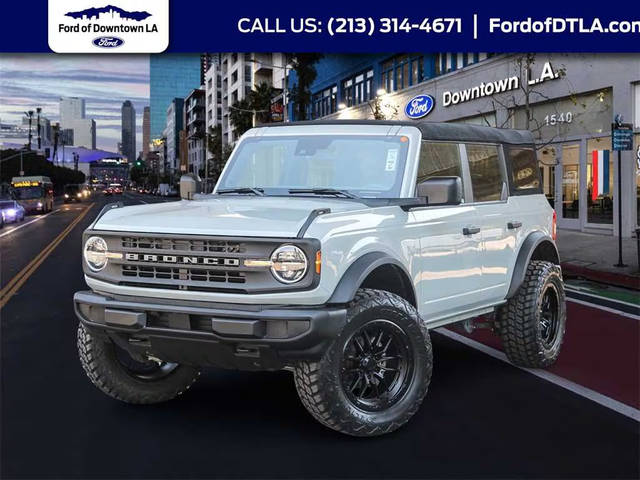 2022 Ford Bronco 4 Door Base 4WD photo