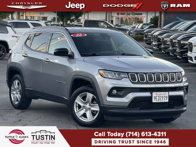 2022 Jeep Compass Latitude FWD photo