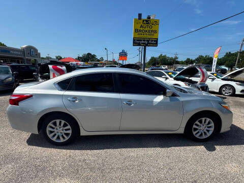 2017 Nissan Altima 2.5 S FWD photo