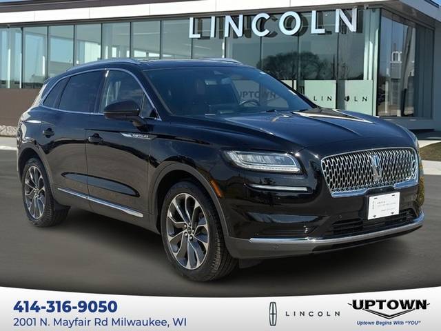 2022 Lincoln Nautilus Reserve AWD photo