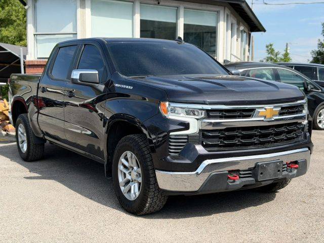2022 Chevrolet Silverado 1500 LT 4WD photo