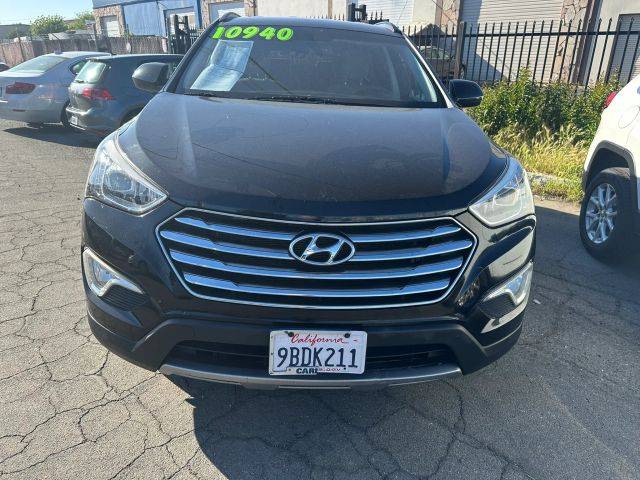 2015 Hyundai Santa Fe GLS FWD photo