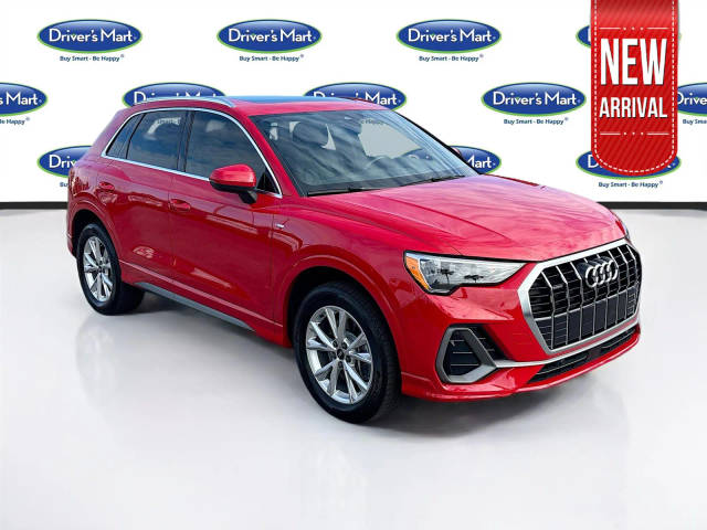 2022 Audi Q3 S line Premium AWD photo