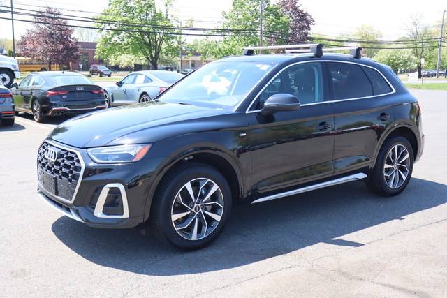 2022 Audi Q5 S line Premium Plus AWD photo