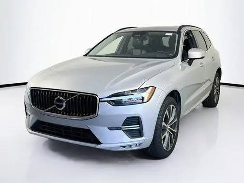 2022 Volvo XC60 Momentum FWD photo