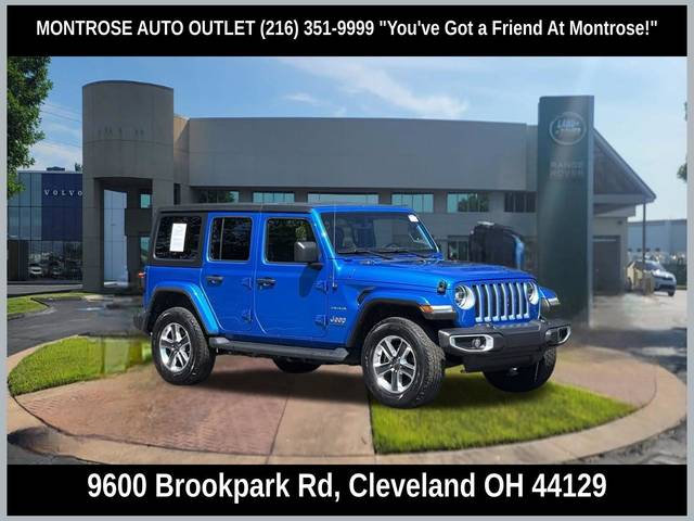 2022 Jeep Wrangler Unlimited Unlimited Sahara 4WD photo