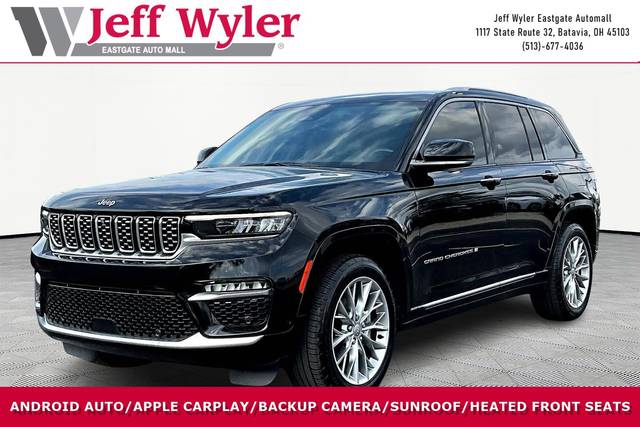 2022 Jeep Grand Cherokee Summit 4WD photo