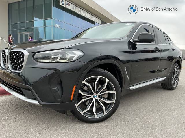2022 BMW X4 xDrive30i AWD photo