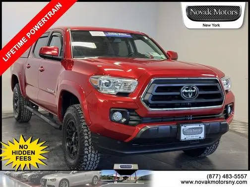 2022 Toyota Tacoma SR5 4WD photo