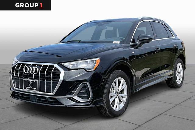 2022 Audi Q3 S line Premium AWD photo