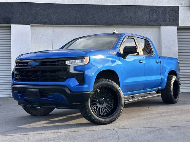 2022 Chevrolet Silverado 1500 LT 4WD photo