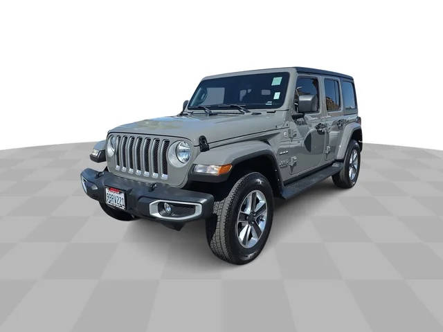 2022 Jeep Wrangler Unlimited Unlimited Sahara 4WD photo