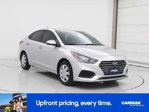 2020 Hyundai Accent SE FWD photo