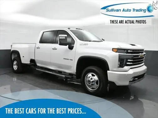 2022 Chevrolet Silverado 3500HD High Country 4WD photo