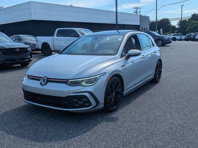 2022 Volkswagen Golf GTI SE FWD photo