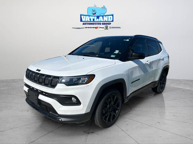 2022 Jeep Compass Altitude 4WD photo