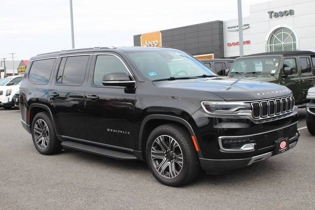 2022 Jeep Wagoneer Series III 4WD photo