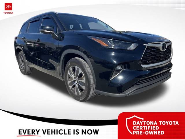 2022 Toyota Highlander XLE FWD photo