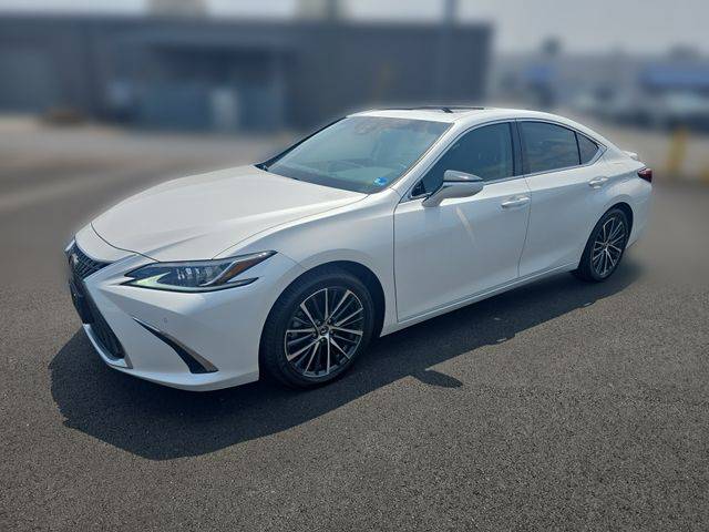 2022 Lexus ES ES 350 FWD photo