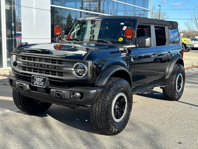 2022 Ford Bronco 4 Door Black Diamond 4WD photo