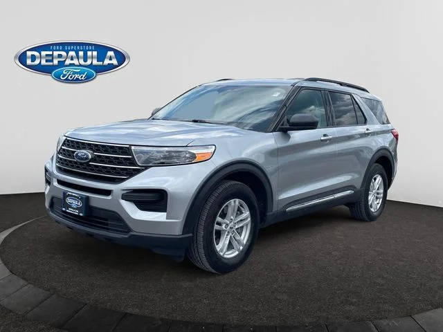 2022 Ford Explorer XLT 4WD photo