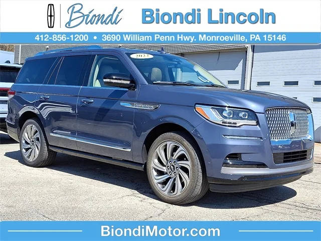 2022 Lincoln Navigator Reserve 4WD photo