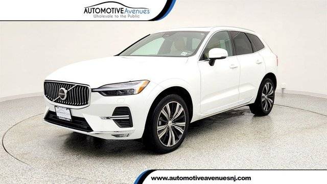 2022 Volvo XC60 Inscription AWD photo