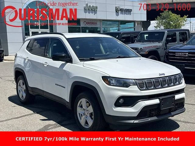 2022 Jeep Compass Latitude 4WD photo