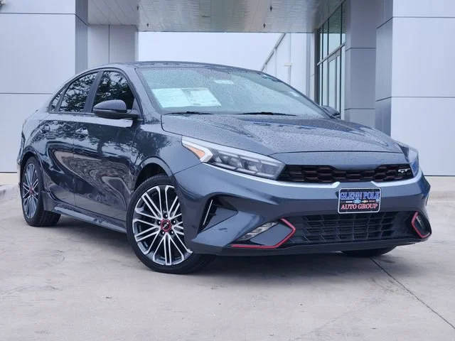 2022 Kia Forte GT FWD photo