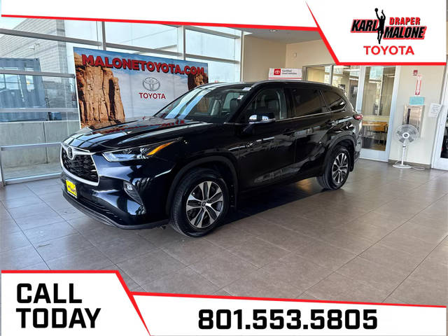 2022 Toyota Highlander XLE AWD photo