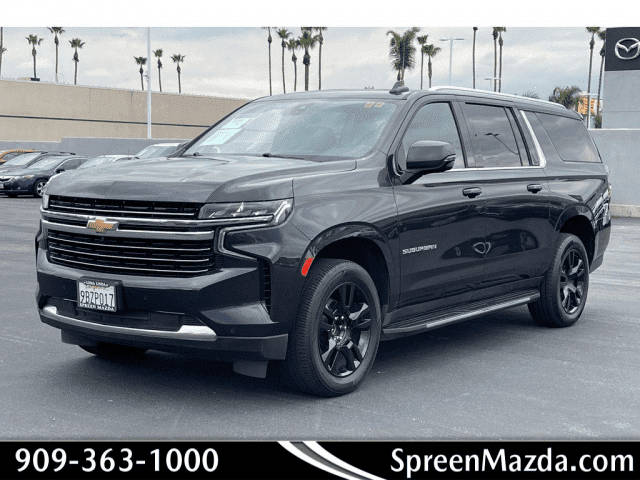 2022 Chevrolet Suburban LT RWD photo
