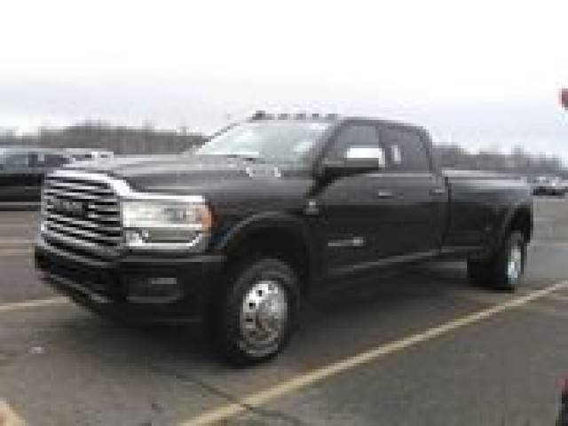 2022 Ram 3500 Longhorn 4WD photo