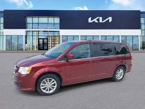 2019 Dodge Grand Caravan SXT FWD photo