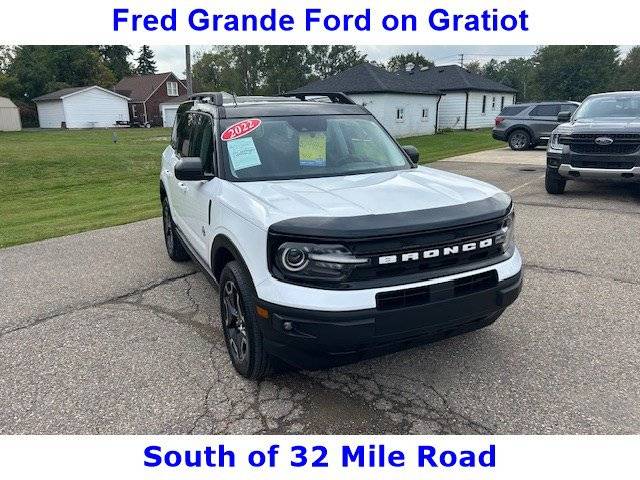 2022 Ford Bronco Sport Outer Banks 4WD photo