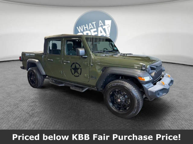 2022 Jeep Gladiator Sport 4WD photo