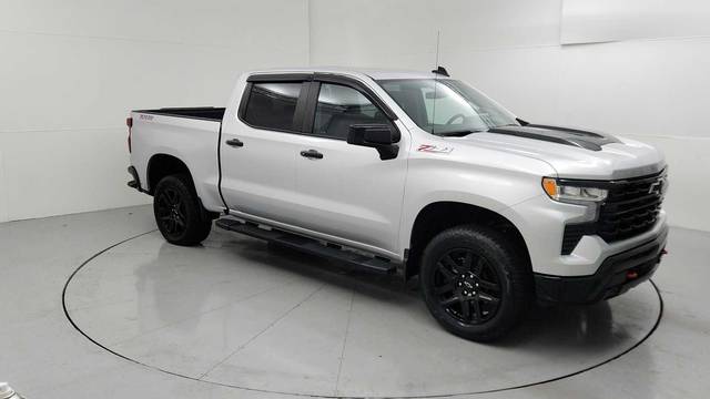 2022 Chevrolet Silverado 1500 LT Trail Boss 4WD photo
