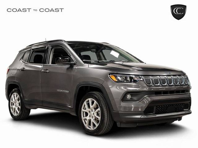2022 Jeep Compass Latitude Lux 4WD photo