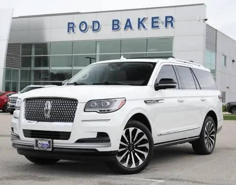 2022 Lincoln Navigator Reserve 4WD photo