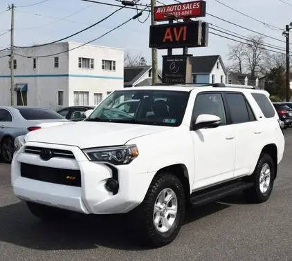 2022 Toyota 4Runner SR5 Premium 4WD photo