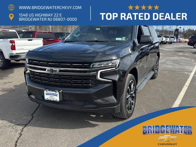 2022 Chevrolet Suburban RST 4WD photo