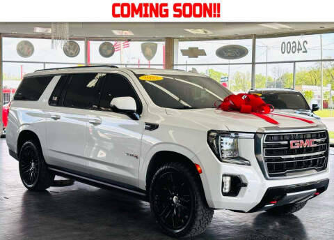 2022 GMC Yukon XL AT4 4WD photo