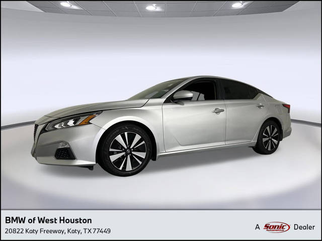 2022 Nissan Altima 2.5 SV FWD photo