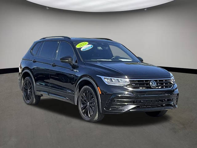 2022 Volkswagen Tiguan SE R-Line Black AWD photo