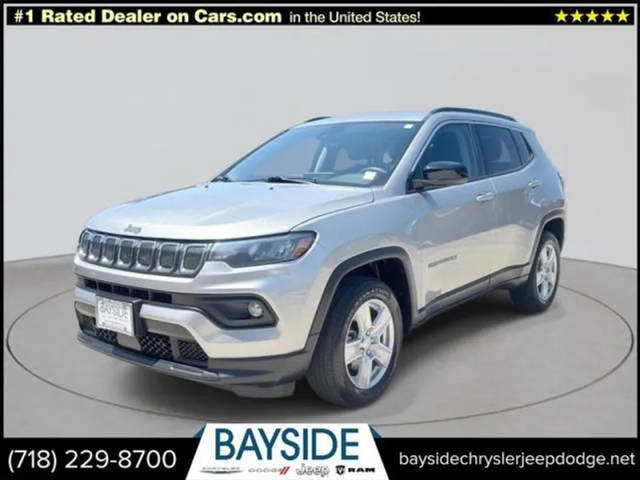 2022 Jeep Compass Latitude 4WD photo