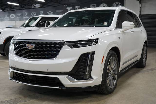 2022 Cadillac XT6 Premium Luxury FWD photo