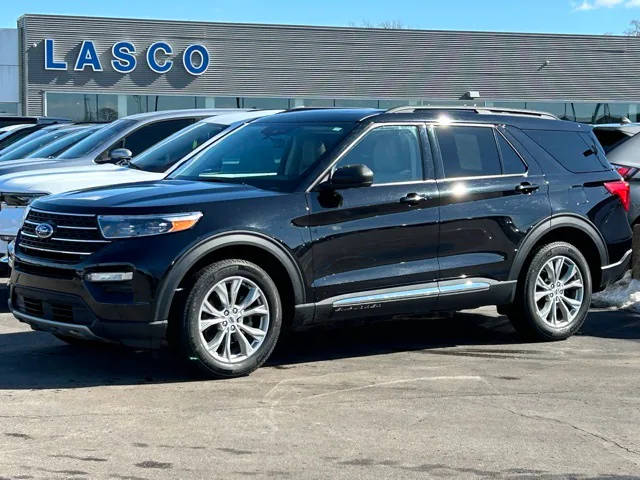 2022 Ford Explorer XLT 4WD photo