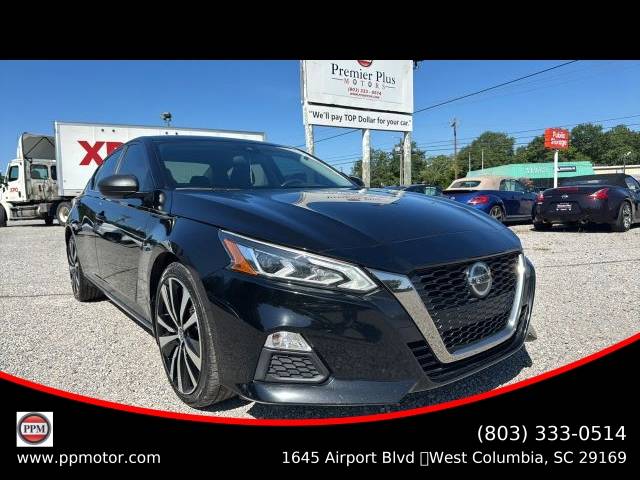 2022 Nissan Altima 2.5 SR AWD photo