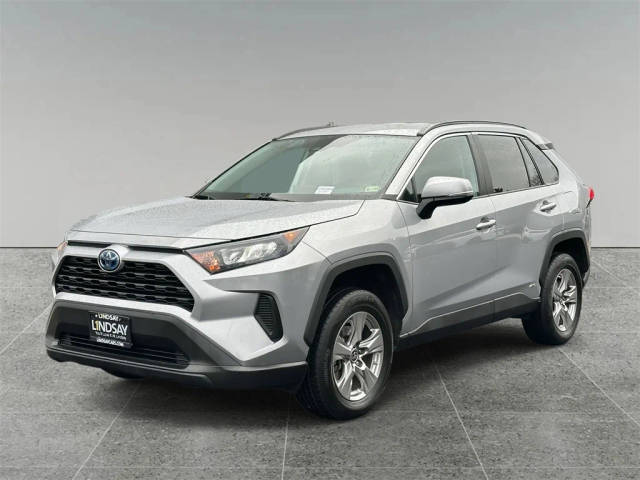 2022 Toyota RAV4 Hybrid LE AWD photo