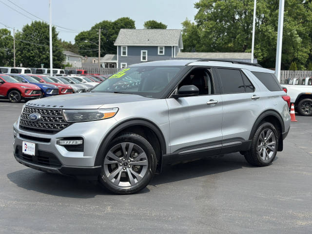 2022 Ford Explorer XLT 4WD photo